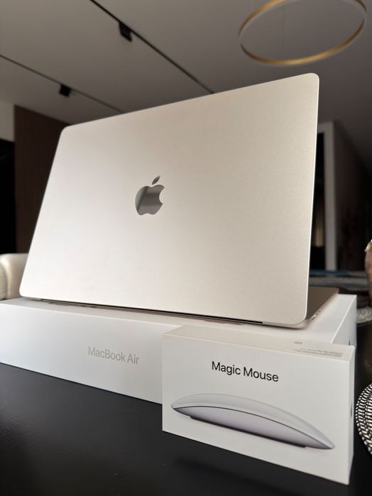 【美品】Apple MacBook Air M4 magic mouse込 15-inch MacBook Air: Apple M4 chip with 10-core CPU and 10-core