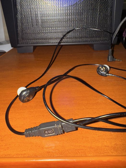 Наушники Senheiser ie 60
