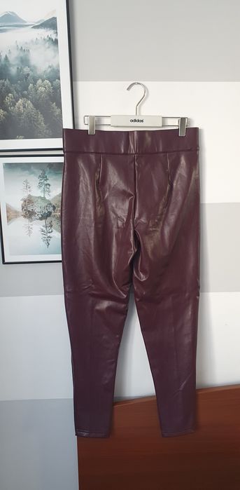 Leginsy damskie ekoskóra Marks&Spencer burgundowe rozm. L