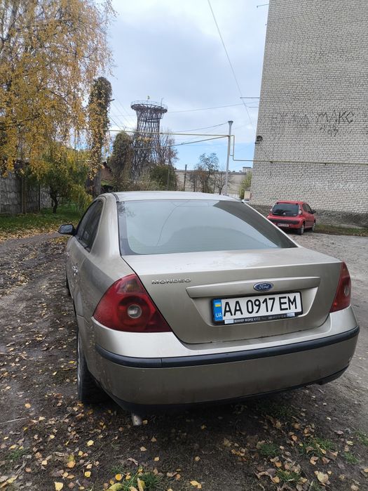 Форд мондео стан гарний