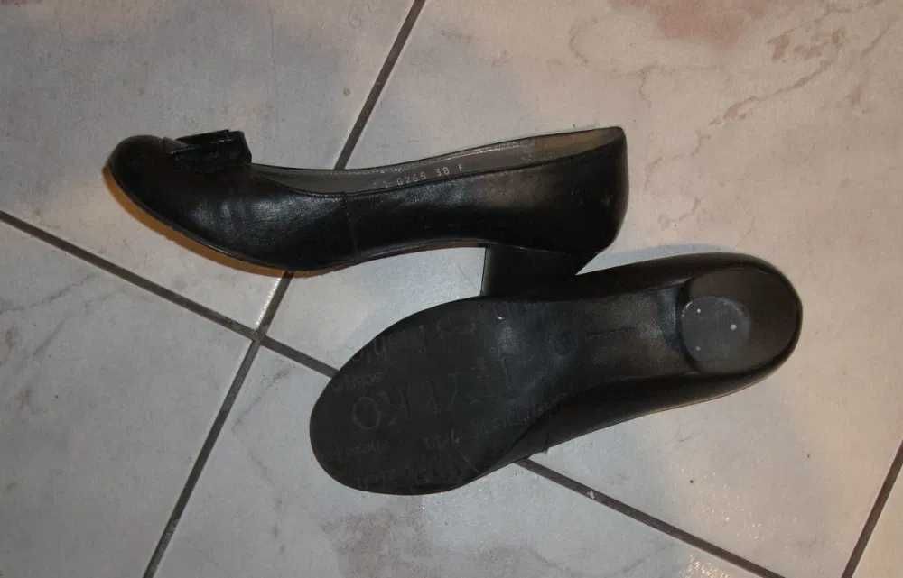 czółenka ryłko 38