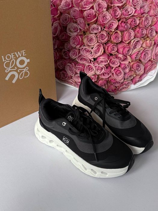Sneakersy damskie Loewe x On cloudtilt
