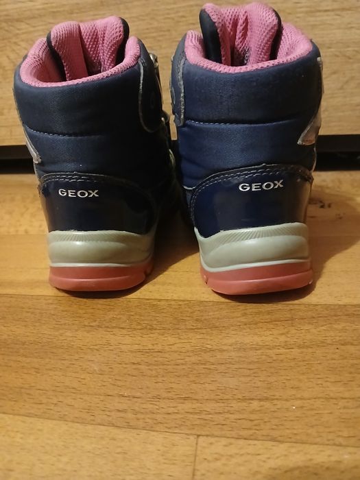 Зимові ботинки для дівчинки