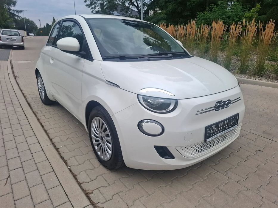 Fiat 500e 500e 39500km Navi Automat FV23 !!!