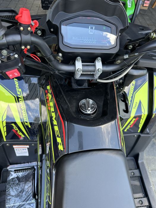 QUAD  Spalinowy XTR FARMER PRO 200 4T
