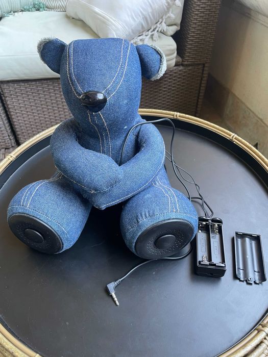 COLUNA DE SOM formato de Urso de Ganga - Hi-Fun