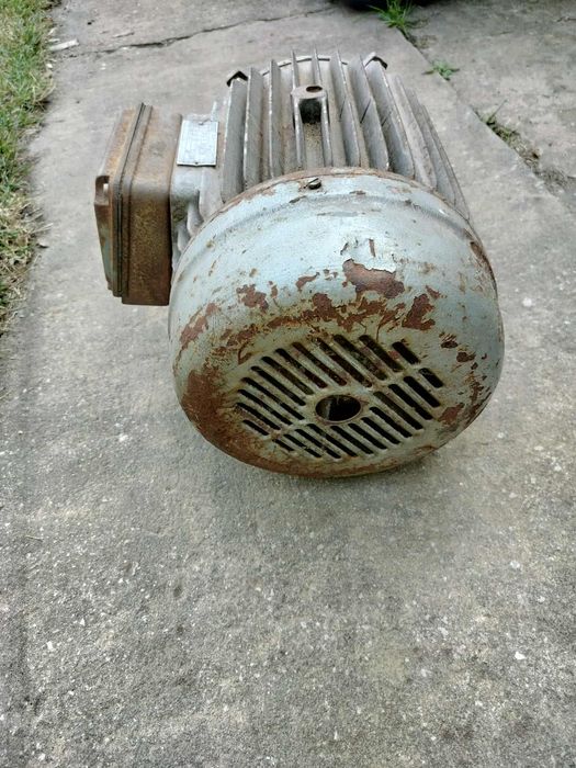 Silnik indukcyjny 3 fazowy 5,5kW 380V 38mm