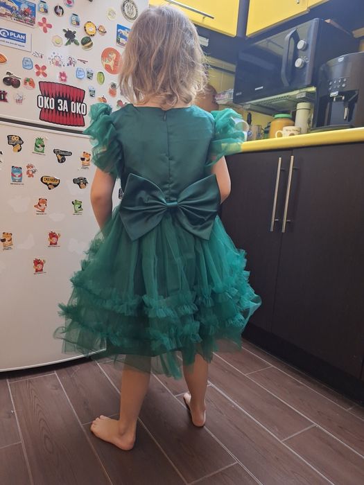 Карнавальна сукня-ялинка на дівчинку (зріст до 110)