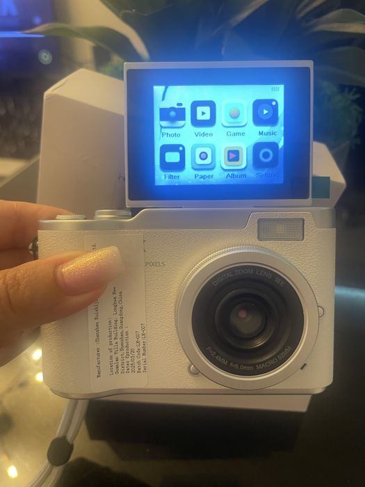 Maquina fotografica 4k nova