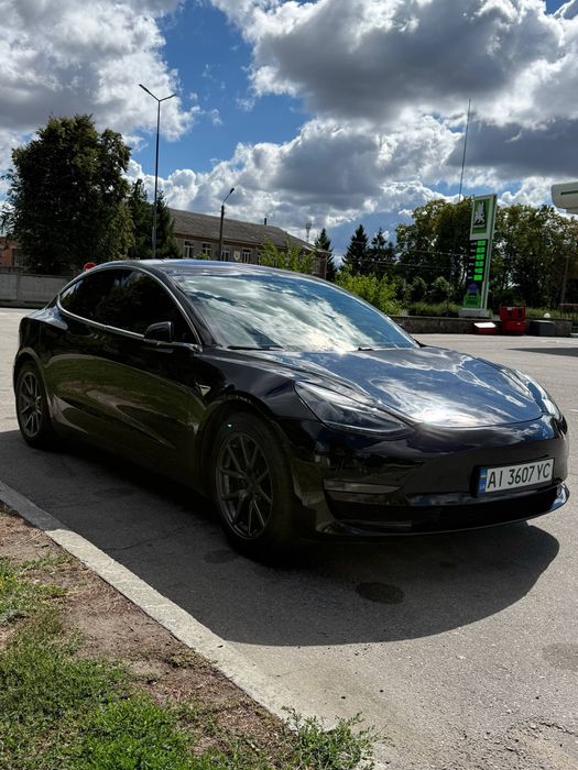 Tesla Model 3 Long Range