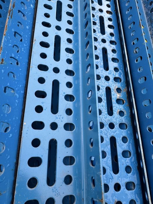 Kątownik perforowany 75x40x3