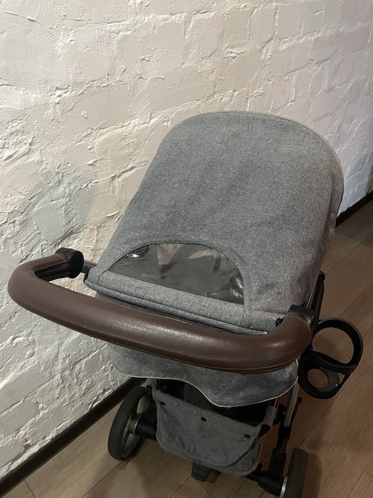 Прогулочна коляска - ідеальний стан!