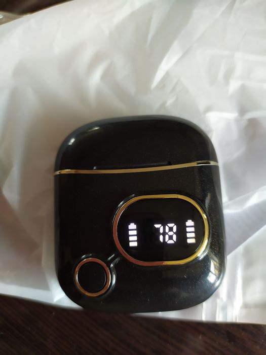 Сенсорні бездротові навушники. Безпроводные наушники сенсорные