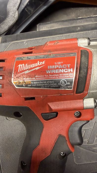 klucz udarowy milwaukee m18 1/2