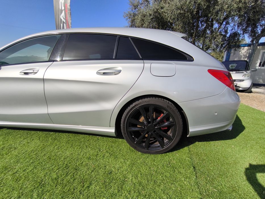 Mercedes CLA  200