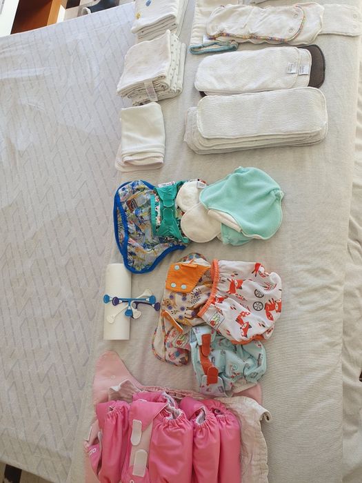 Conjunto de fraldas reutilizáveis