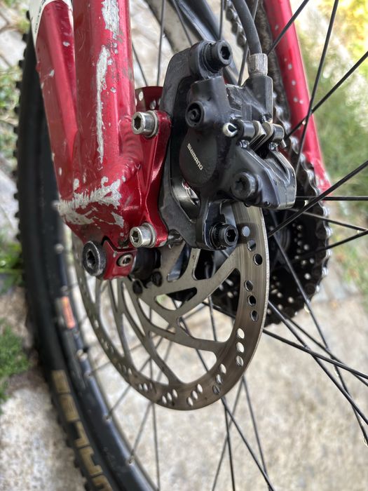 Bicicleta Downhill Rocky Mountain