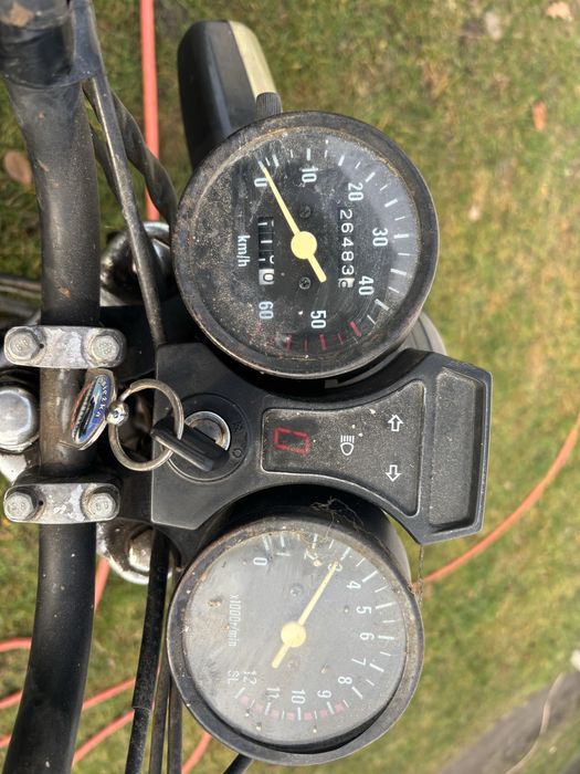 Zipp Montana motorower skuter 50 junak romet