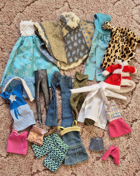 Лот іграшок для дівчинки