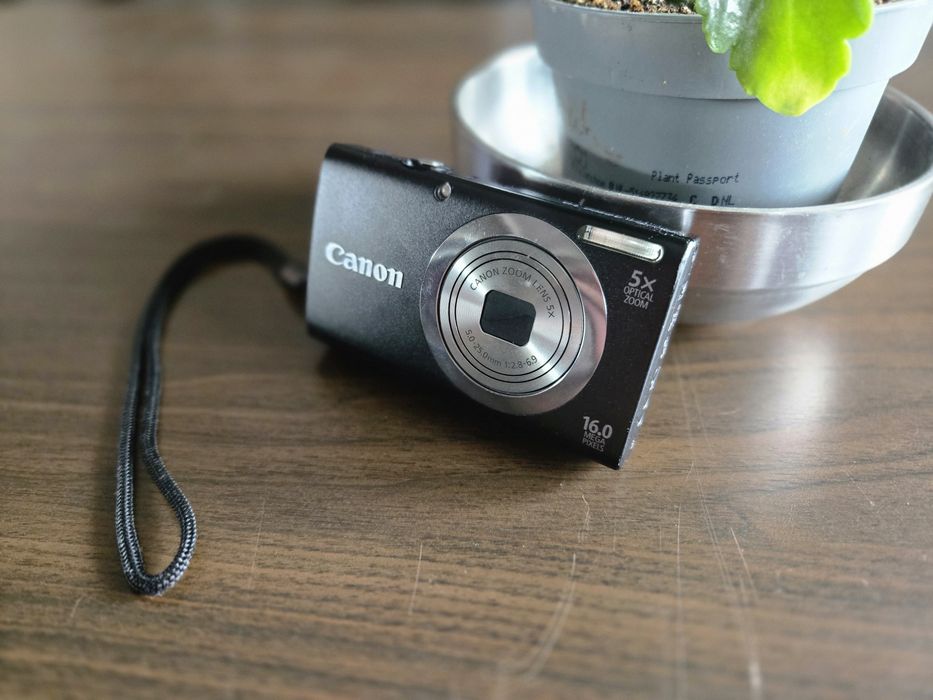 Aparat cyfrowy Canon PowerShot A2300 HD - stan idealny