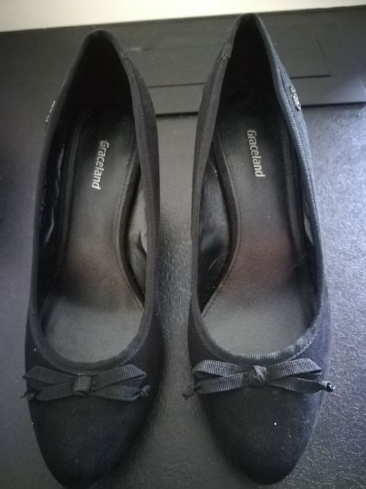 Buty czarne, materiałowe