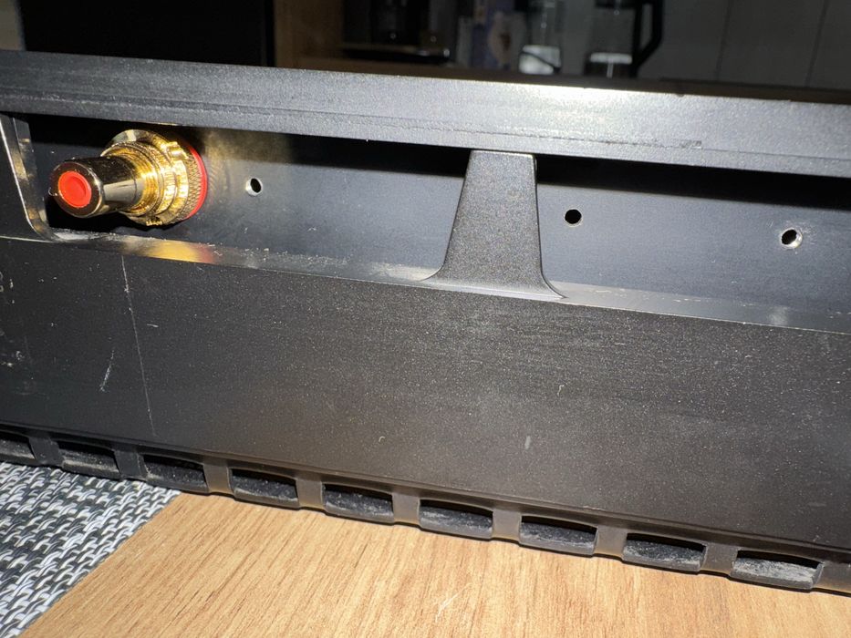 Bang Olufsen Beogram CD 6500. TDA1541