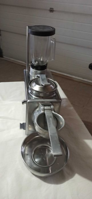 Grupo Multiplo : Liquificadora + Triturador Gelo + Espremedor Citrinos