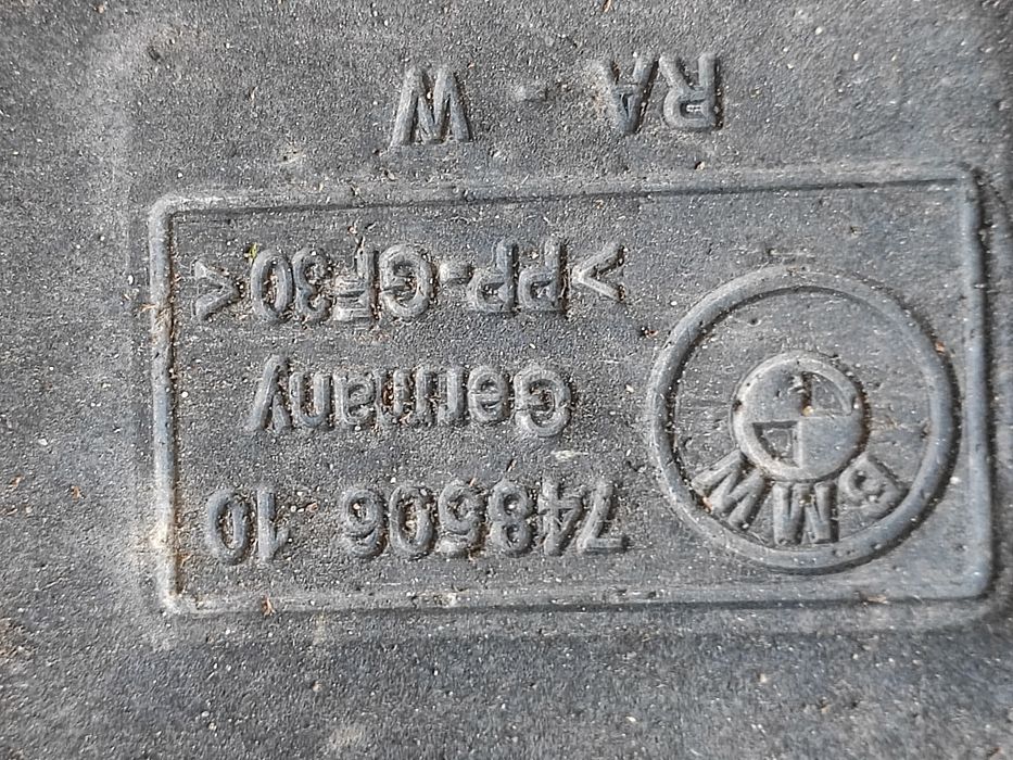 Osłona dolna pod skrzynię biegów BMW E61 e60