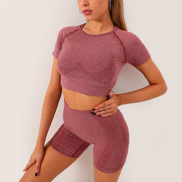 Calção curto + 2 Tops de desporto | Promoção 3 peças