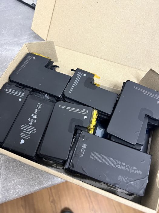 віддам батареі самовивіз