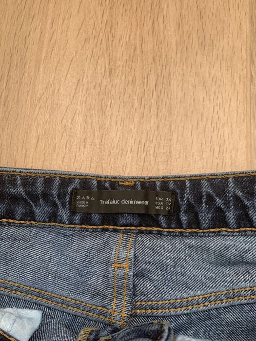 Джинсовые шорты Zara