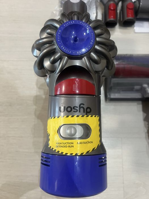 Пилесос Dyson v7 Fluffy з турбощіткою