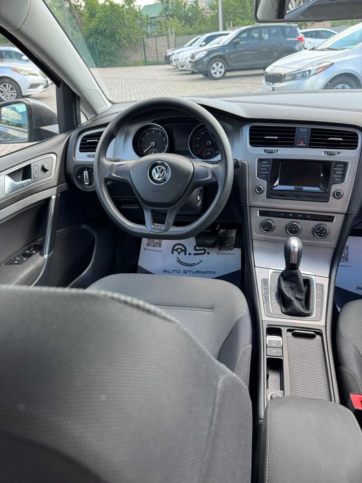 Продам Volkswagen Golf 2014 рік можлива розстрочка,кредит,обмін!