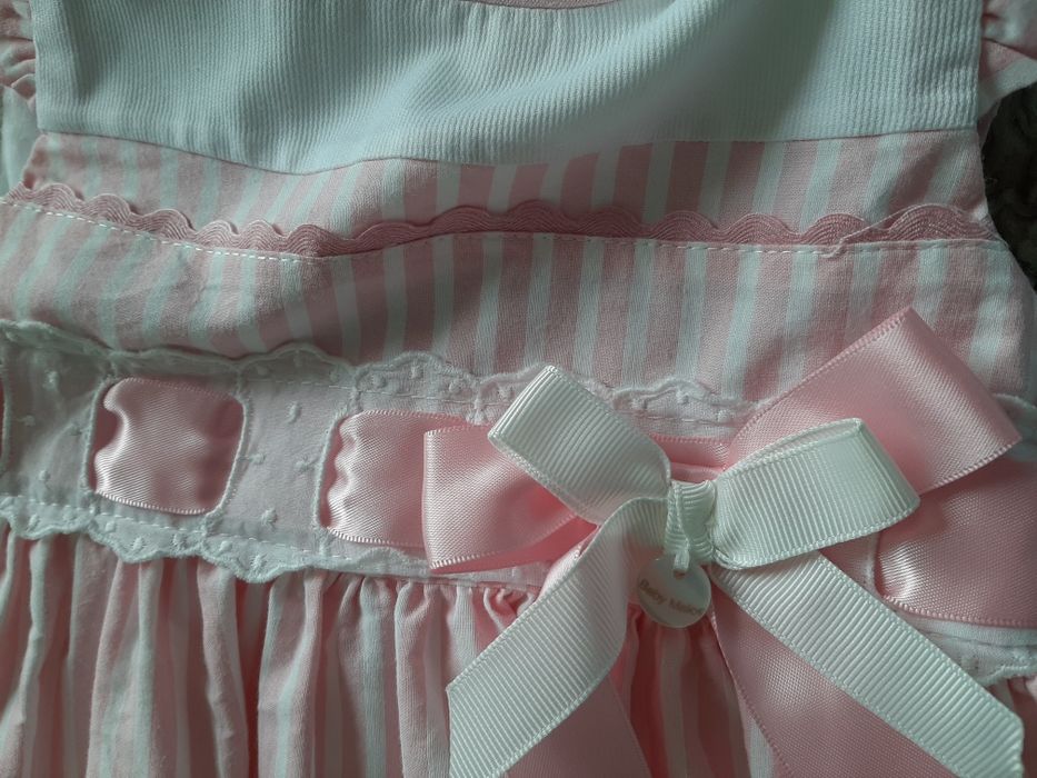 Vestido 12 meses como Novo