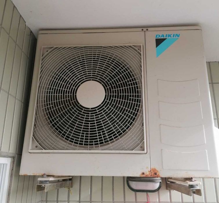 Ar-condicionado DAIKIN, Modelo RXB50CV1B
