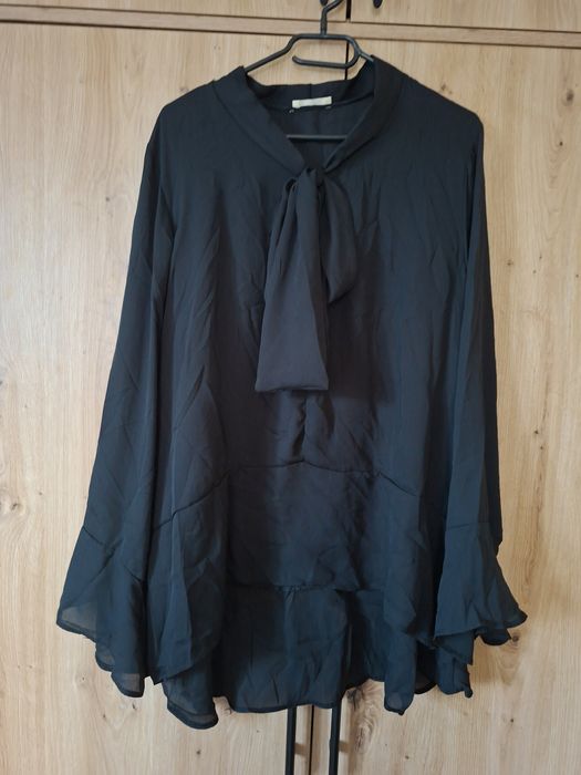 Czarna zorzetkowa bluzka damska duża rozmiar 54