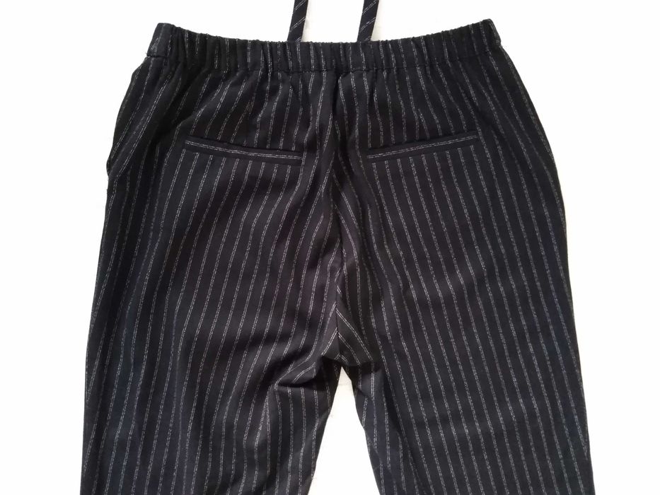 Calças Riscas Preto e Branco Mango Casual M