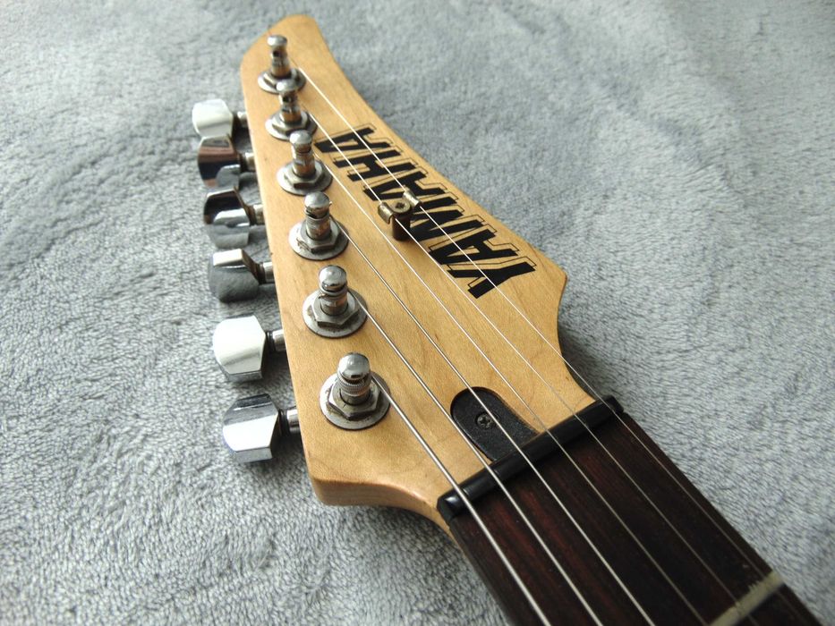 Yamaha RGX 121 D