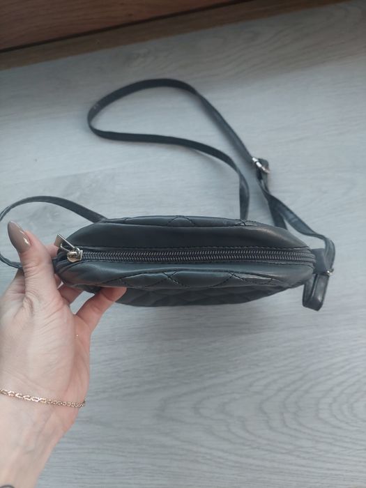 Szara damska torebka na ramie