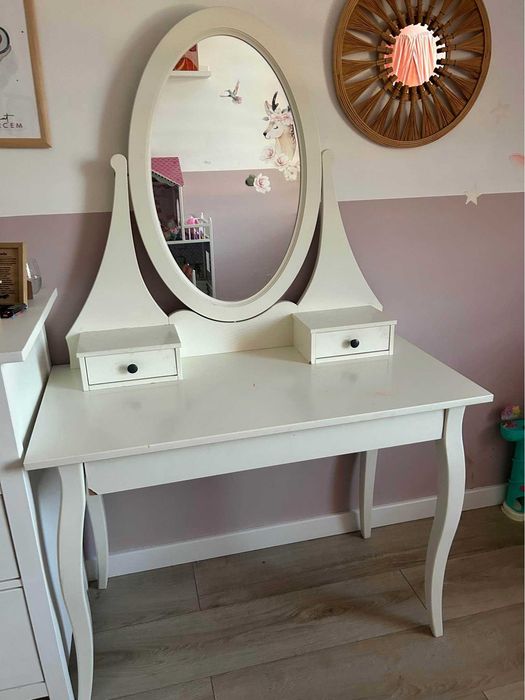 Toaletka Ikea Hemnes