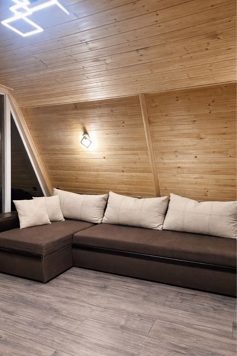 КОТЕДЖ БУКОВЕЛЬ ЯБЛУНИЦЯ A-frame  НЕЙМОВІРНИМ КРАЄВИДОМ