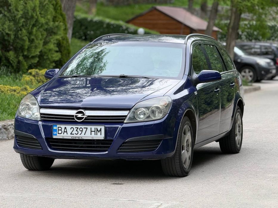 Opel Astra в дуже гарному та догянутому стані!