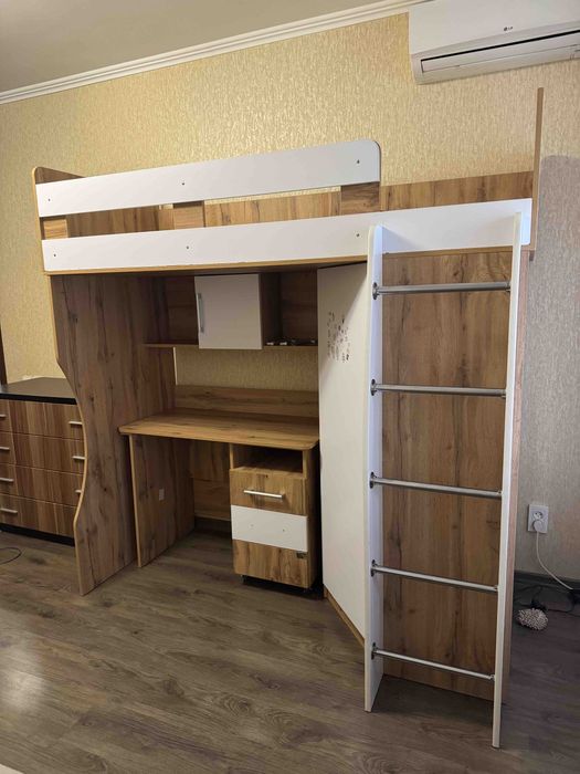 Продам дитяче ліжко 3в1