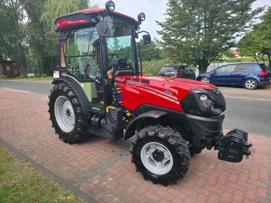 Ciągnik sadowniczy CASE QUANTUM 80V  model 2025r