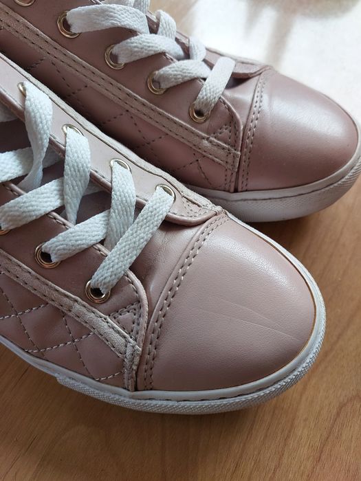 Жіночі кеди guess оригінал