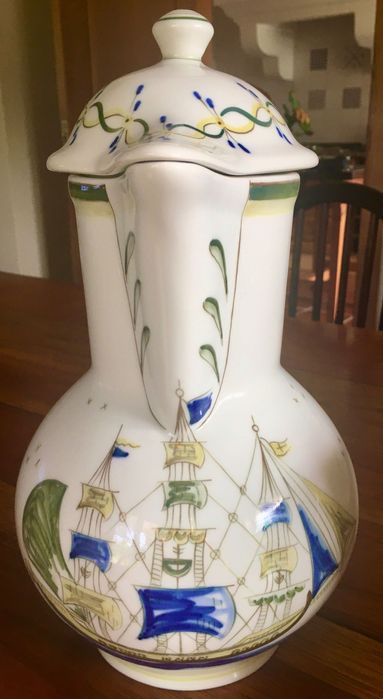 Hand-painted Viana pottery426579415102935042
