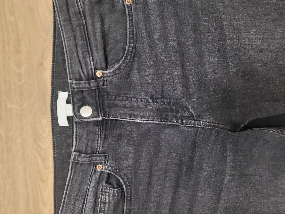 Jeansy damskie, czarne sprane, z h&m, slim, rozm. 38
