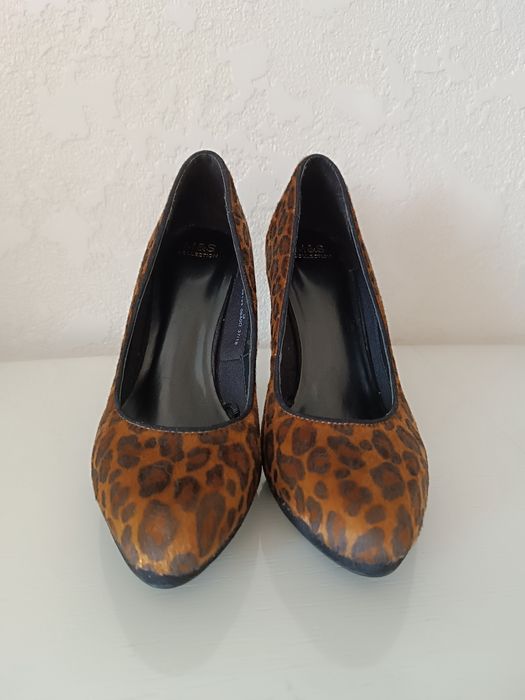 Marks Spencer стильні жіночі туфлі