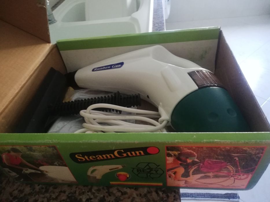 Máquina de limpeza a vapor