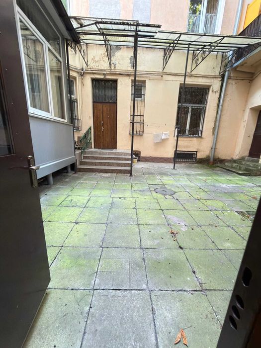 Оренда 1 кім. квартири, вул. Новаківського (біля Університету Франка)